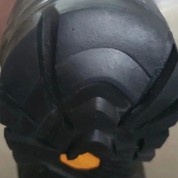 Sporty Men Rugged Lugsole Leather Waterproof Hiking Adventure Ankle Boots - Picture 8 of 9